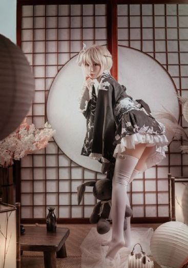 王爷含丫鬟乳3p嗯啊_高清直播在线观看