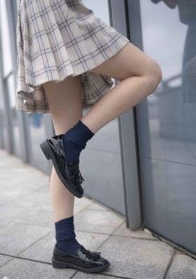 年轻女rapper_BD英语电影完整版