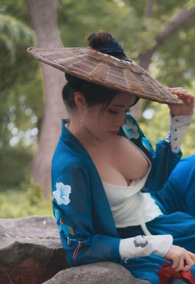 午夜妇女成人影院免费_4K高清迅雷在线观看